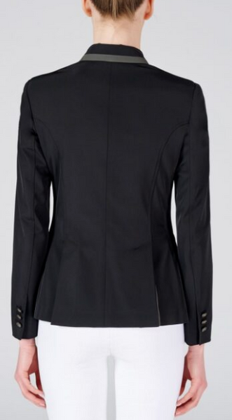 VESTRUM EVILARD WOMEN'S SHOW JACKET