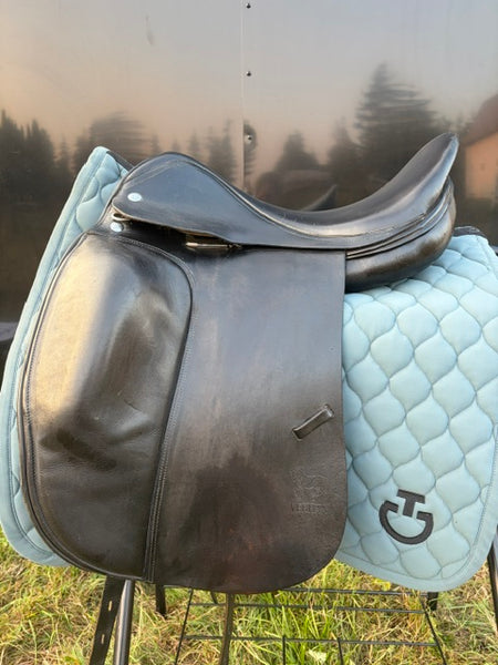 Verhan Odyssey Dressage saddle