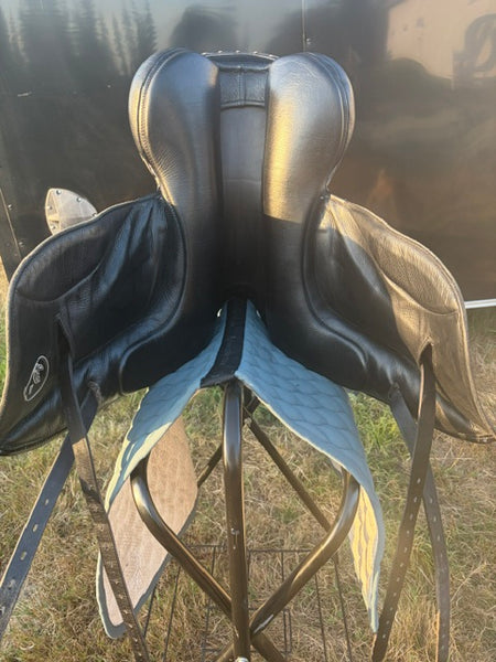 Icon Star saddle